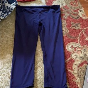 fabletics leggings size medium